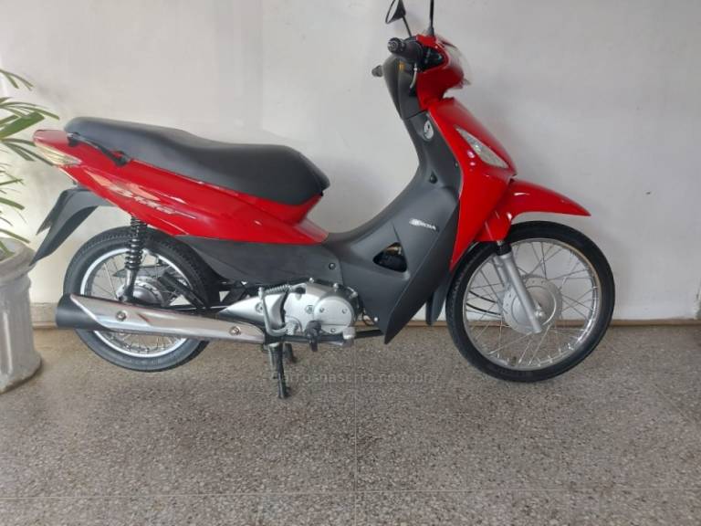 HONDA - BIZ 125 - 2010/2010 - Vermelha - R$ 9.900,00