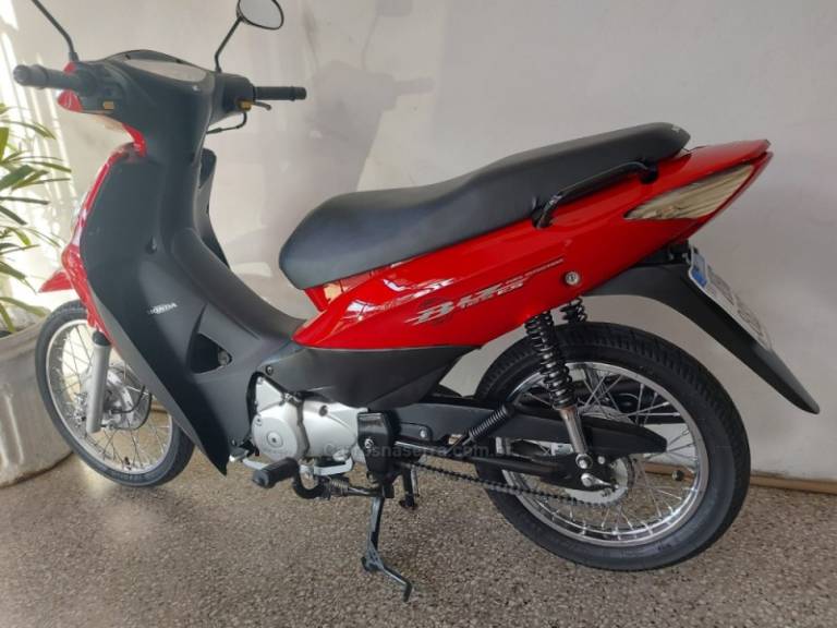 HONDA - BIZ 125 - 2010/2010 - Vermelha - R$ 9.900,00